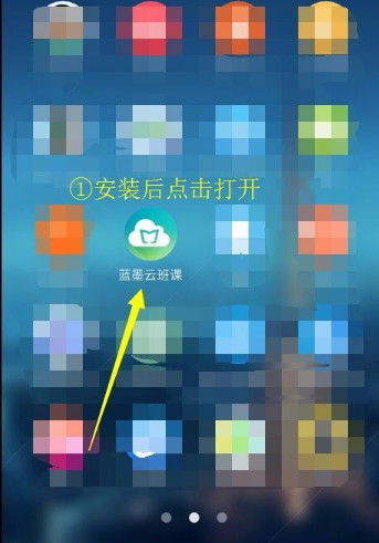 外媒爆：美国仅给泽连斯基“一小时”时间同意美方矿产协议方案